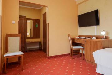 Фото номера Семейный номер Отель Dwór Bogucin Hotel&amp;Restauracja г. Bogucin 4